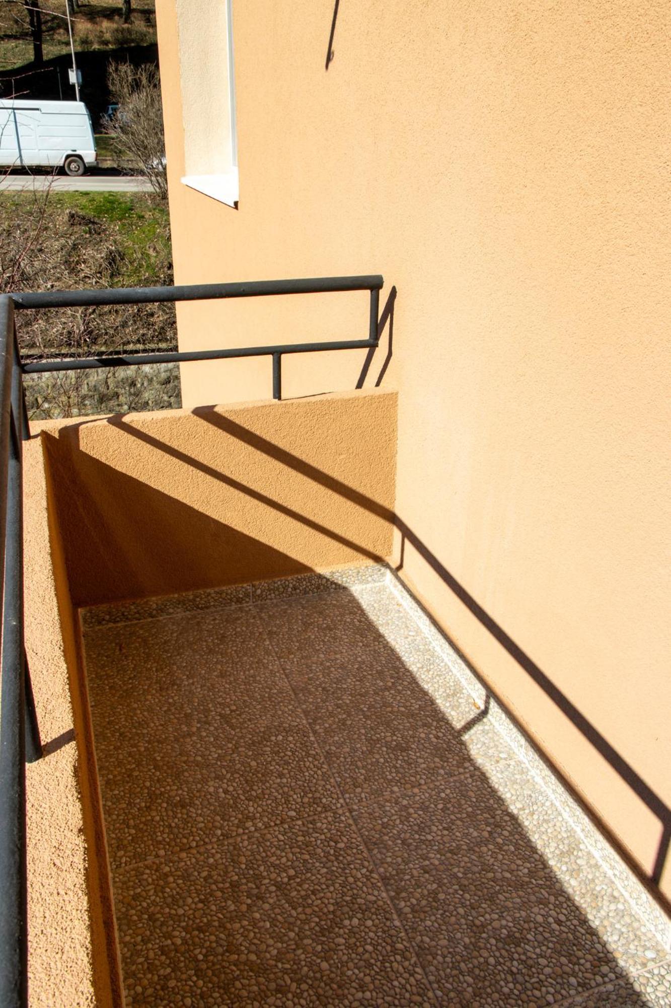 Navial 1 Hotel Gabrovo Exterior photo