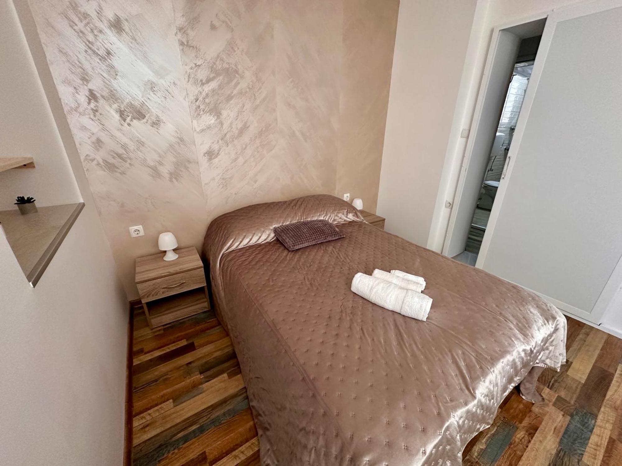 Navial 1 Hotel Gabrovo Exterior photo